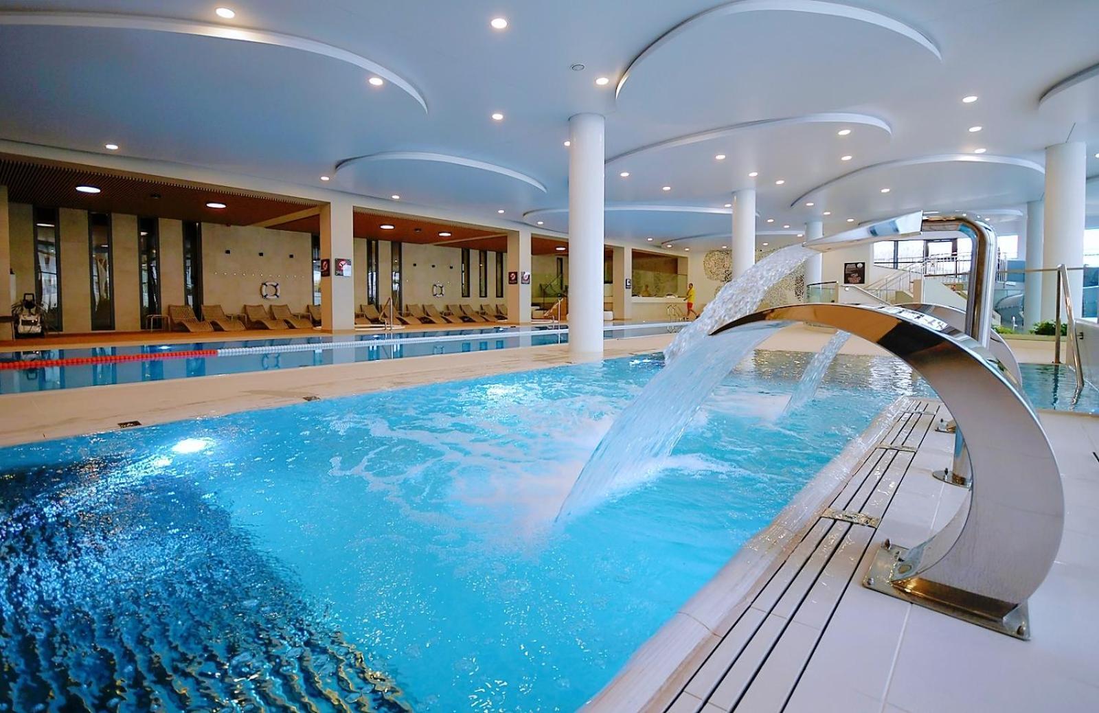 Lux I , Aqua Polanki , Baseny , Sauny , Silownia * Kołobrzeg